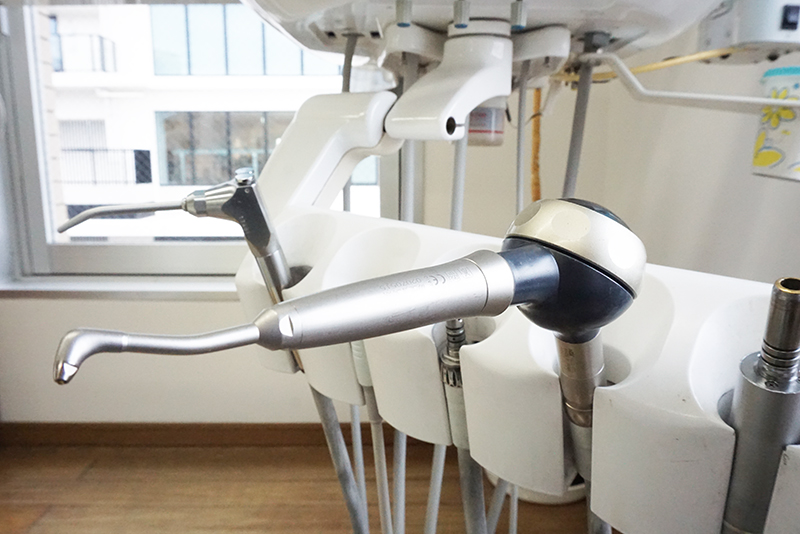 歯面パウダー清掃装置（エアフロー）